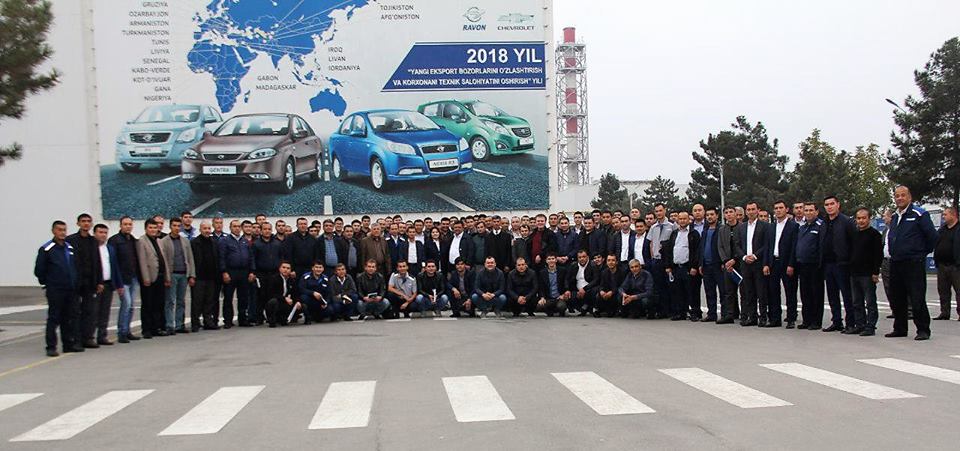 АСАКА ЗАВОДИДА ДИЛЕРЛИК КОРХОНАЛАРИНИНГ ВАКИЛЛАРИ БИЛАН УЧРАШУВ БЎЛИБ ЎТДИ