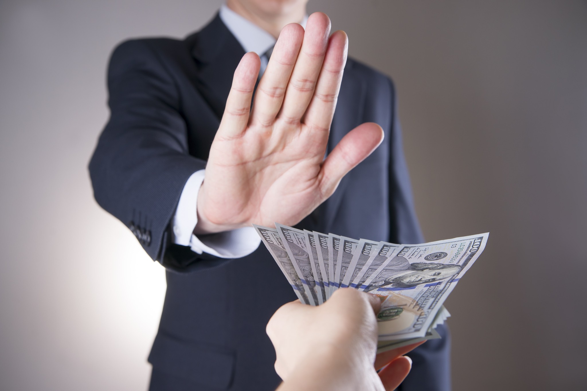 Автомобиль харид қилишда коррупцияга қарши туринг!