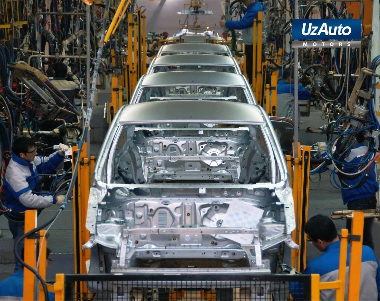 “UZAUTO MOTORS” ZAVODI YAGONA PLATFORMADAGI YANGI AVTOMOBILLARNI ISHLAB CHIQARISHGA O’TADI